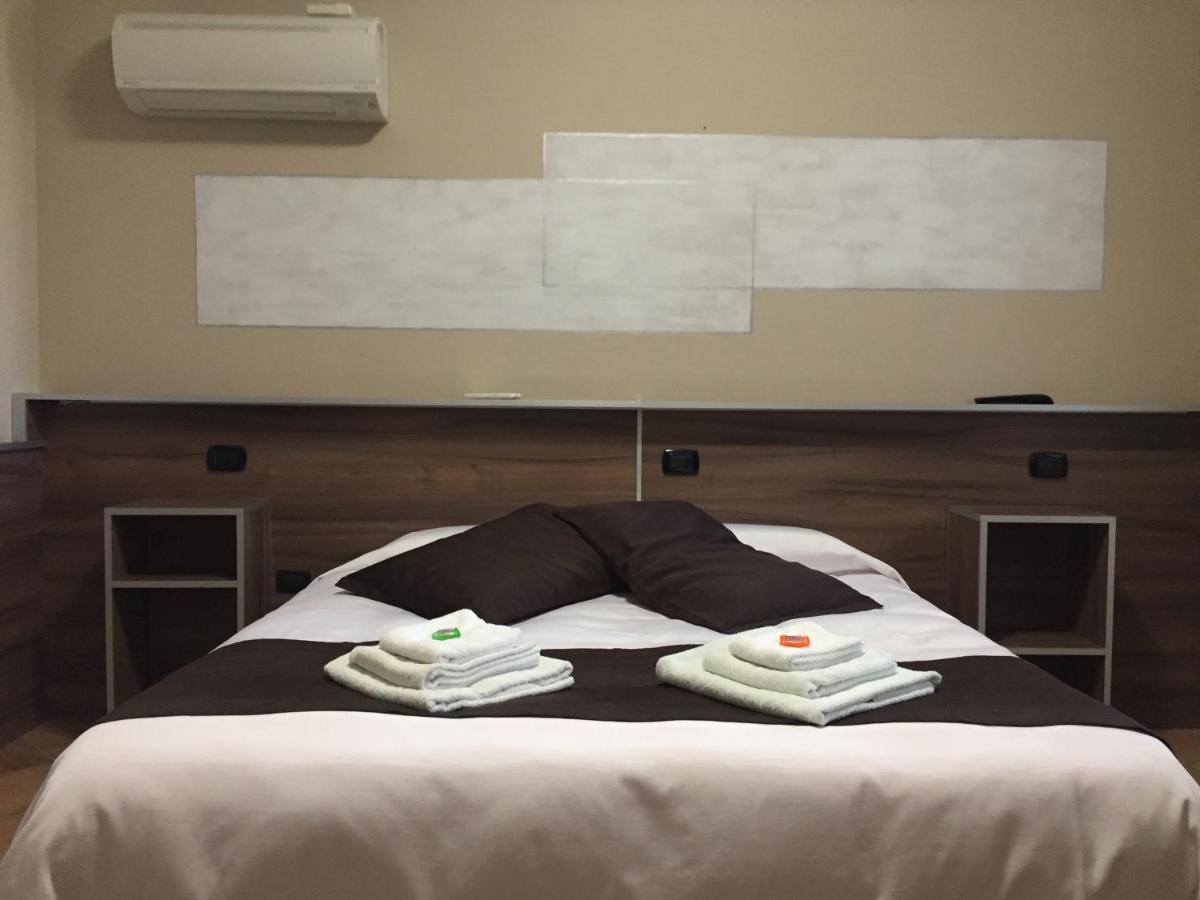 Bed & Breakfast Giardini Di Marzo 레체 외부 사진
